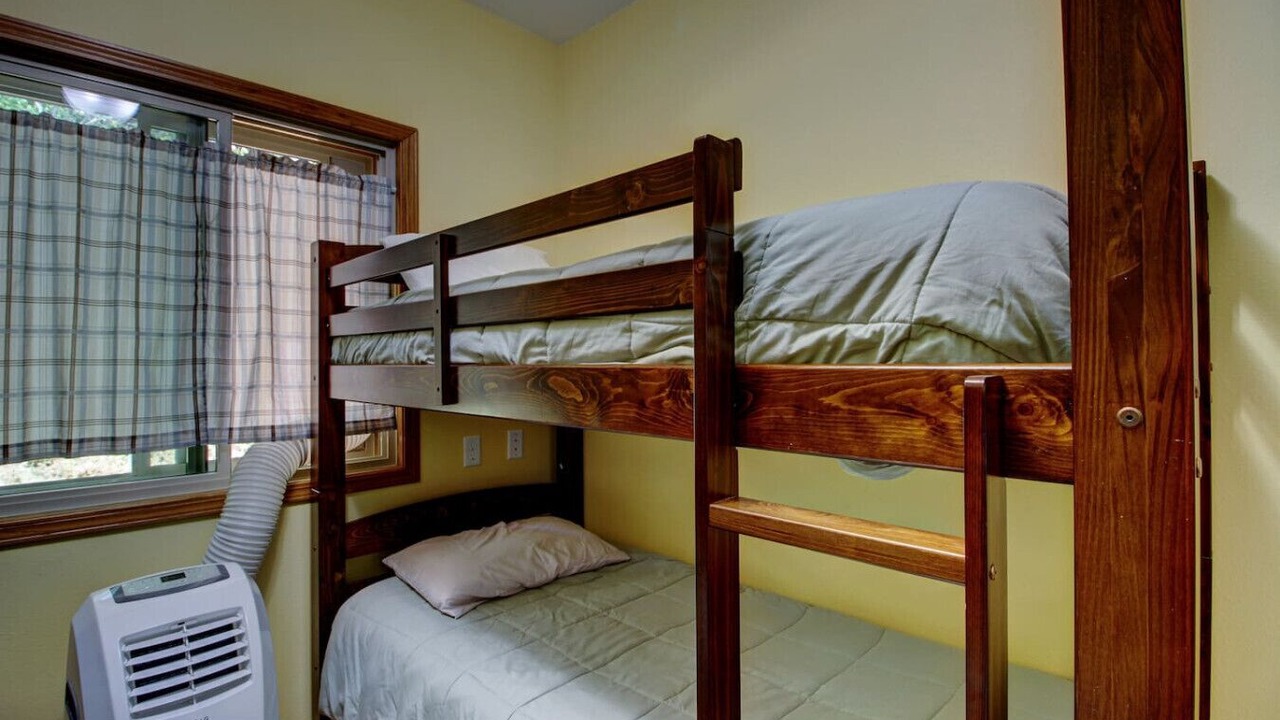 Photo of Bedroom in Brainerd
