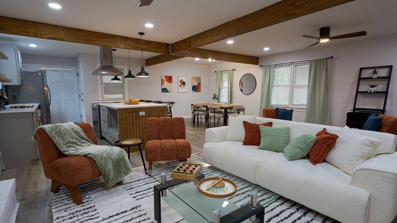 Photo of Livingroom in Rocky Mount