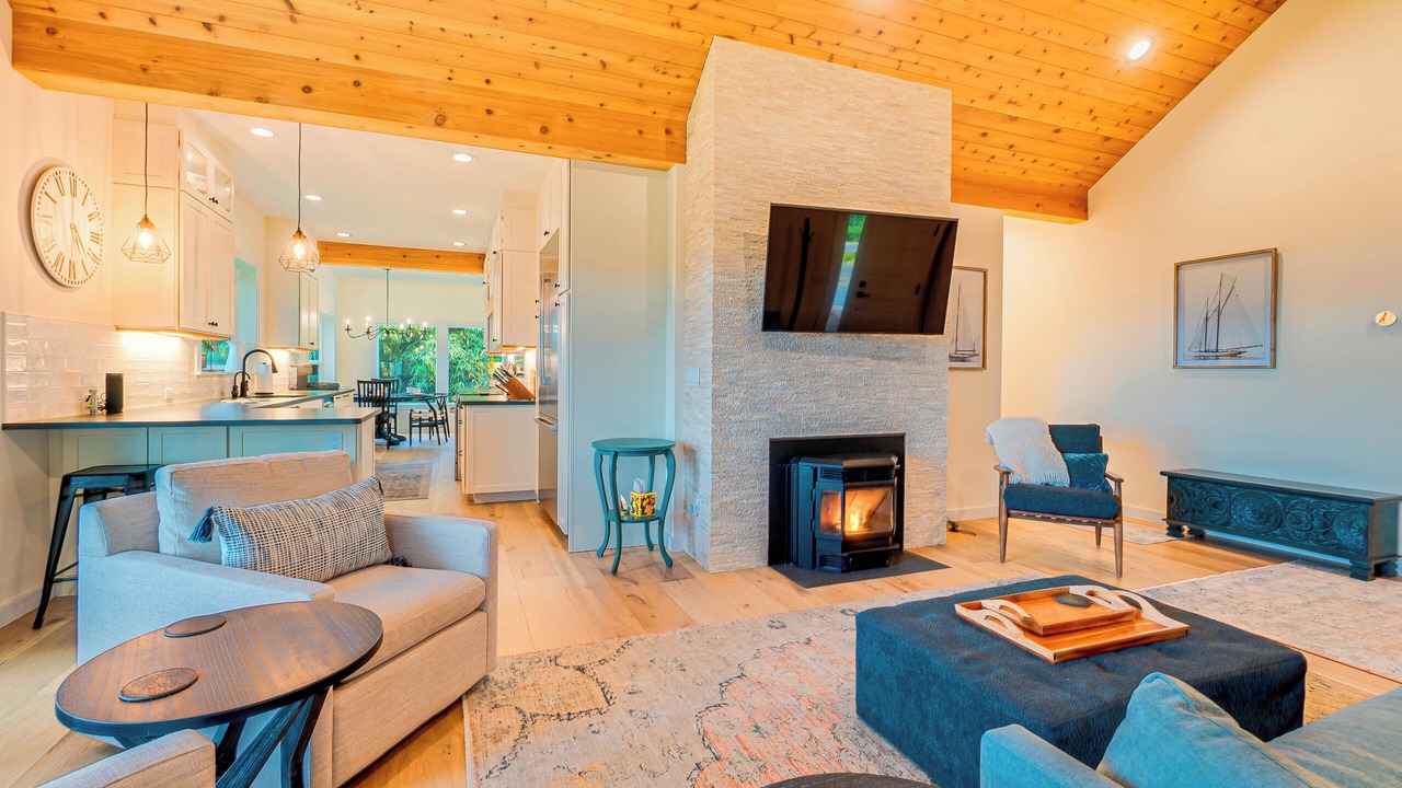 Photo of Livingroom in Gold Beach