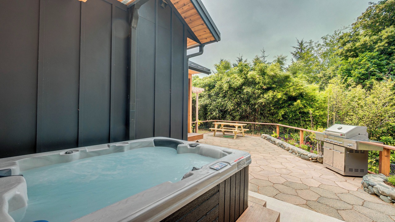 Photo of Patio Balcony in Gold Beach