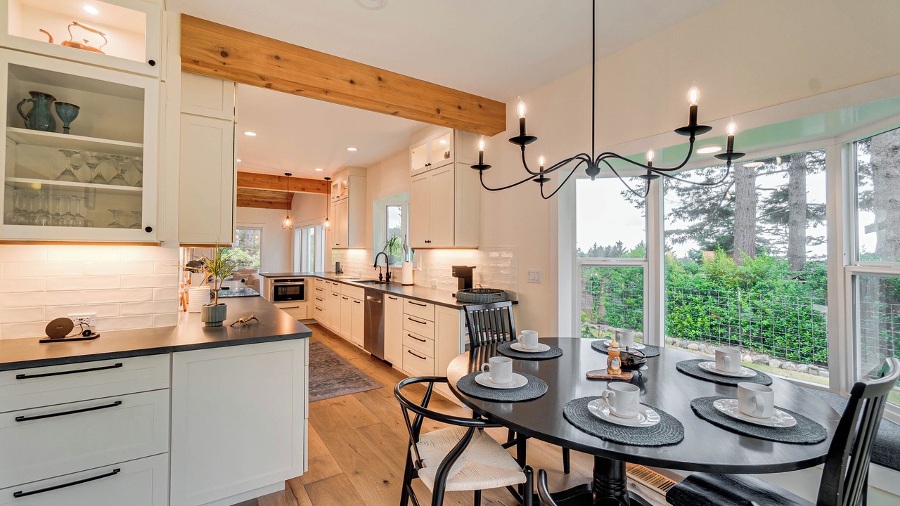 Photo of Kitchen in Gold Beach