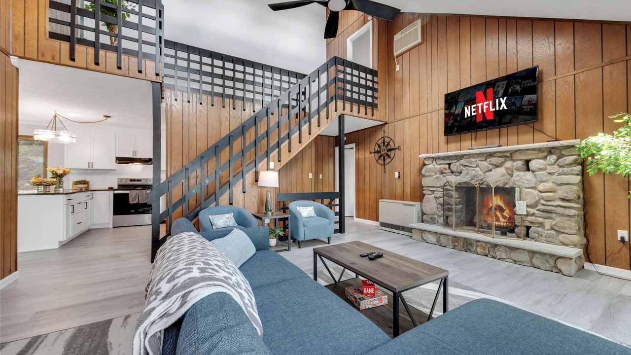 Photo of Livingroom in Gouldsboro