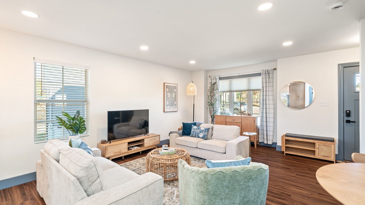 Photo of Livingroom in Powell