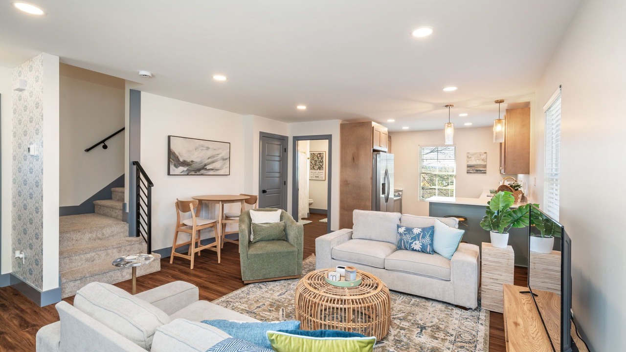 Photo of Livingroom in Powell