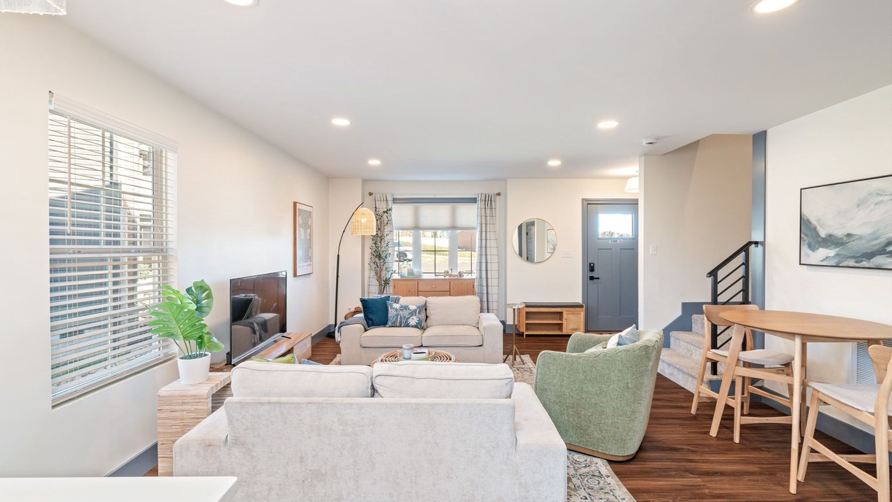 Photo of Livingroom in Powell