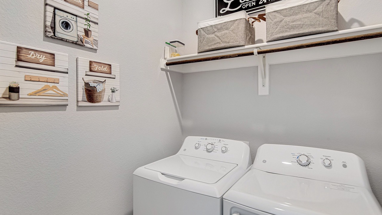 Photo of Bedroom in Crowley