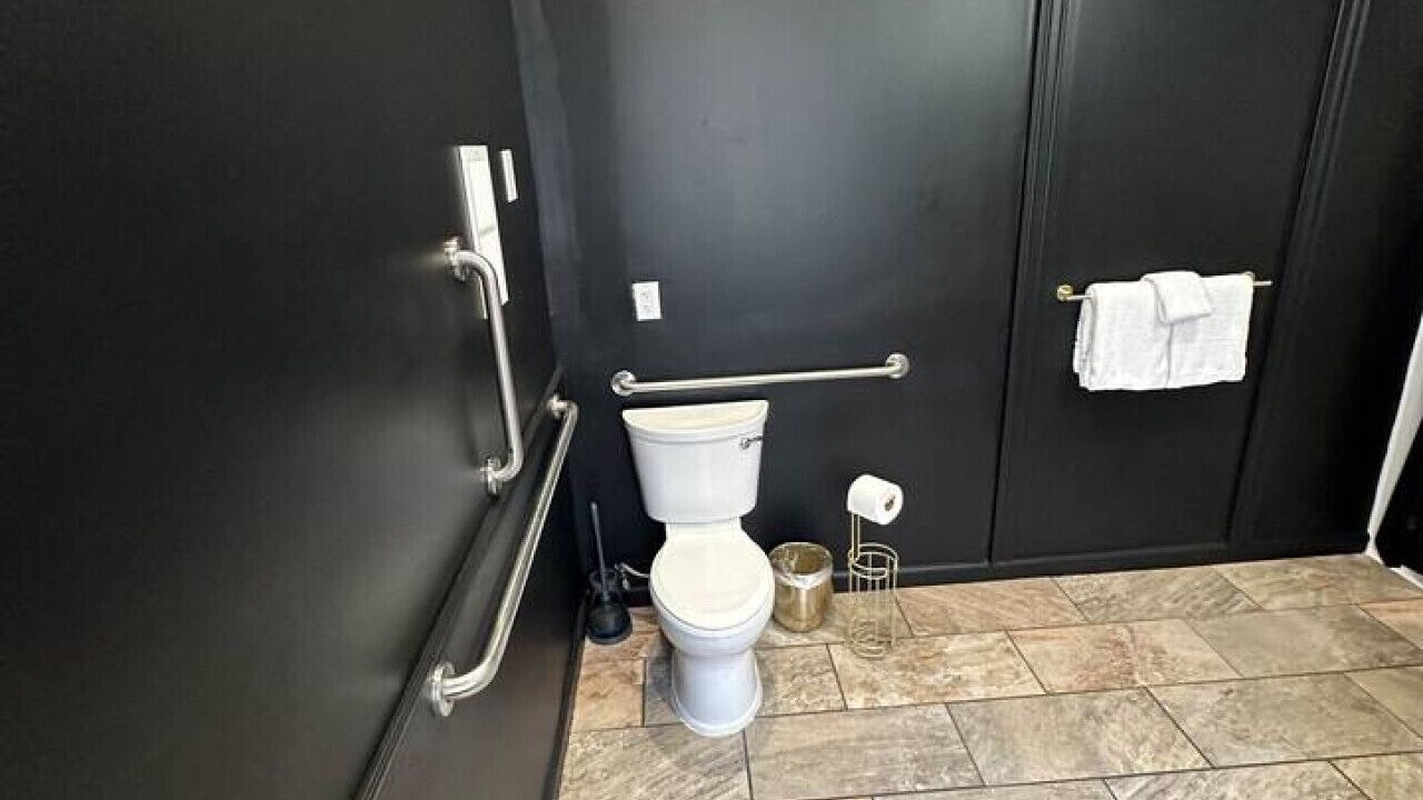 Photo of Bathroom in St. Charles Historic District
