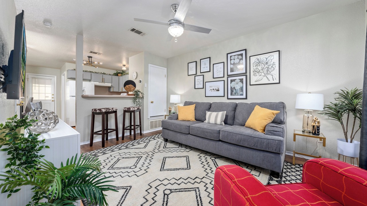 Photo of Livingroom in Killeen