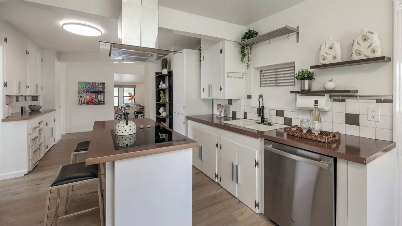 Photo of Kitchen in Highline