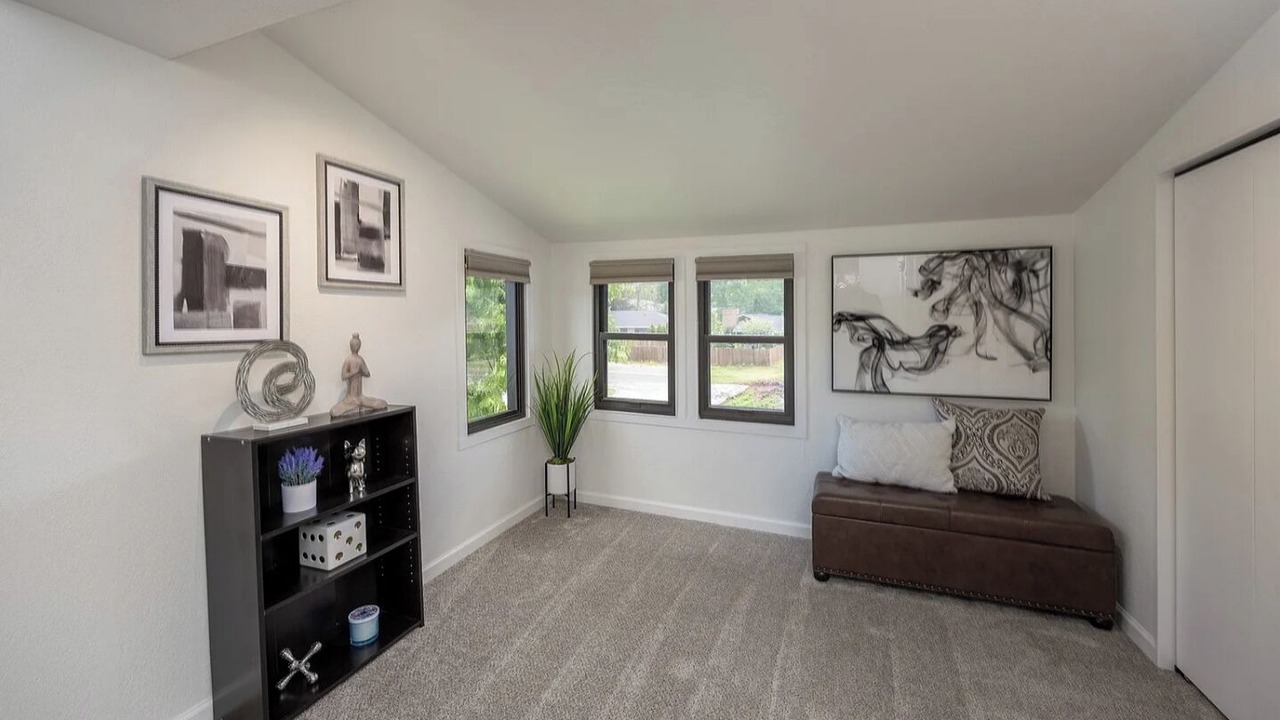 Photo of Others in Highline