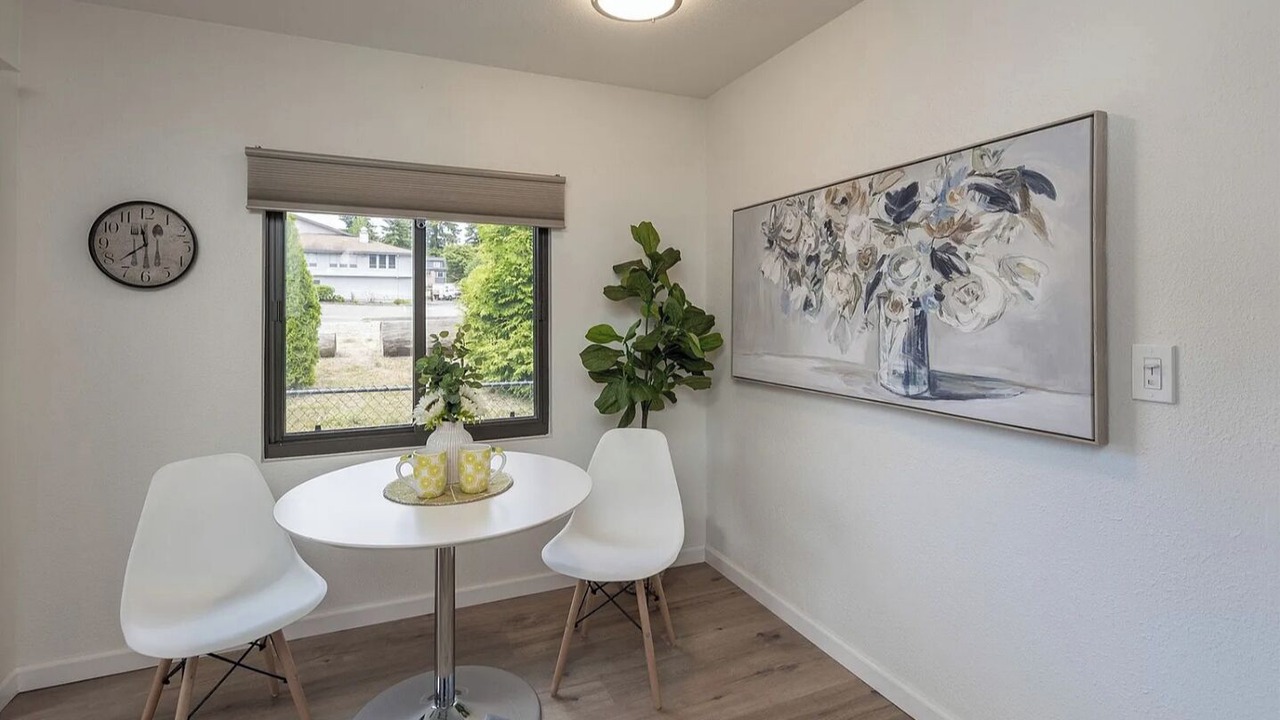 Photo of Others in Highline