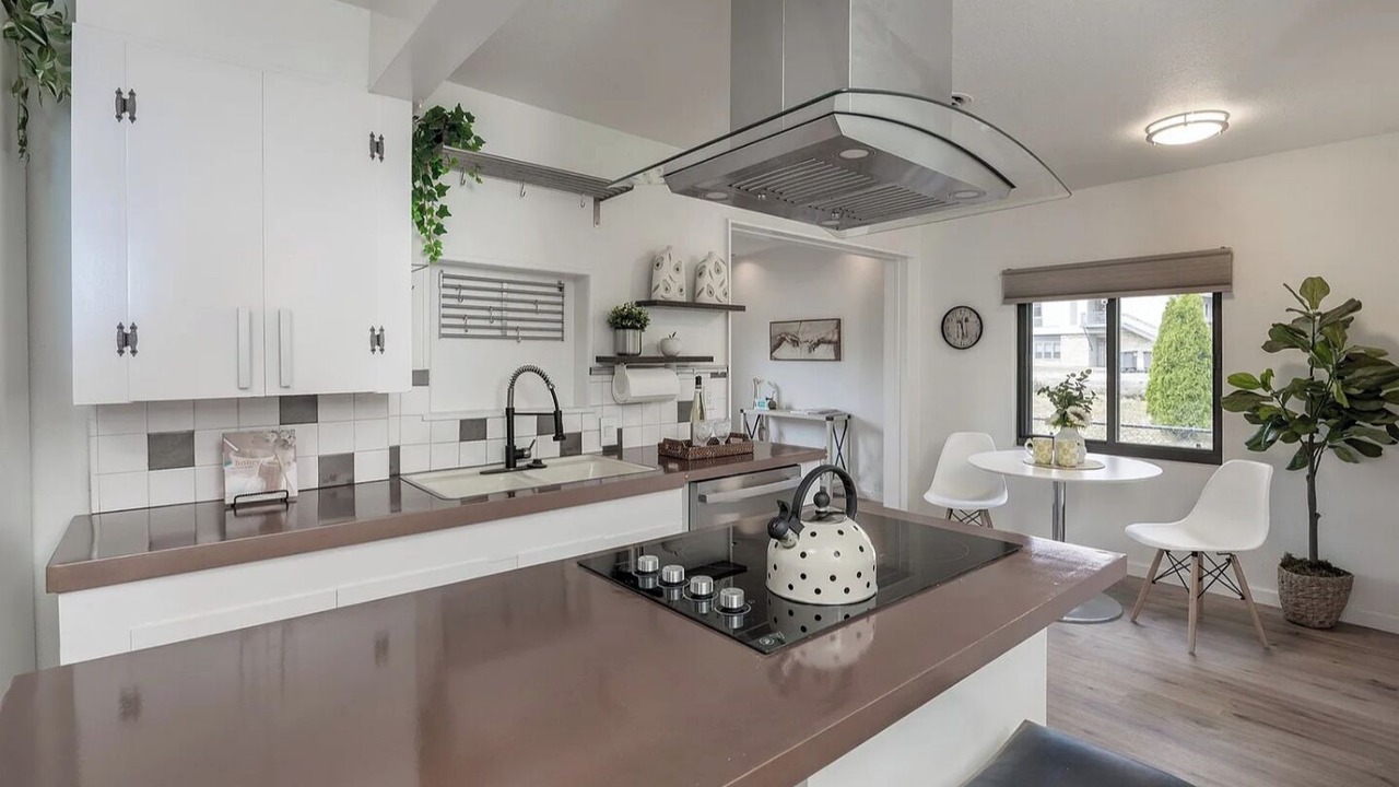 Photo of Kitchen in Highline