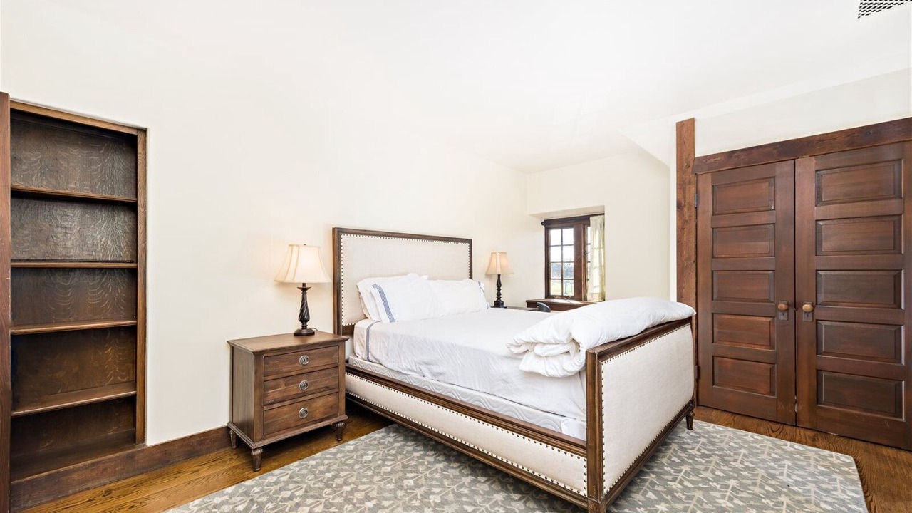 Photo of Bedroom in Watch Hill