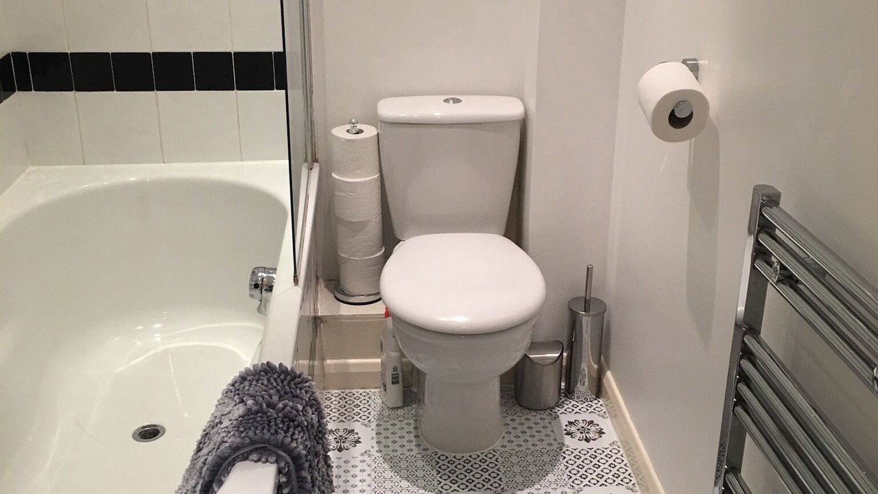 Photo of Bathroom in Tower Hill