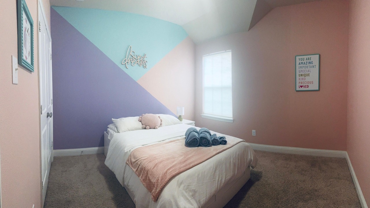 Photo of Bedroom in Allen