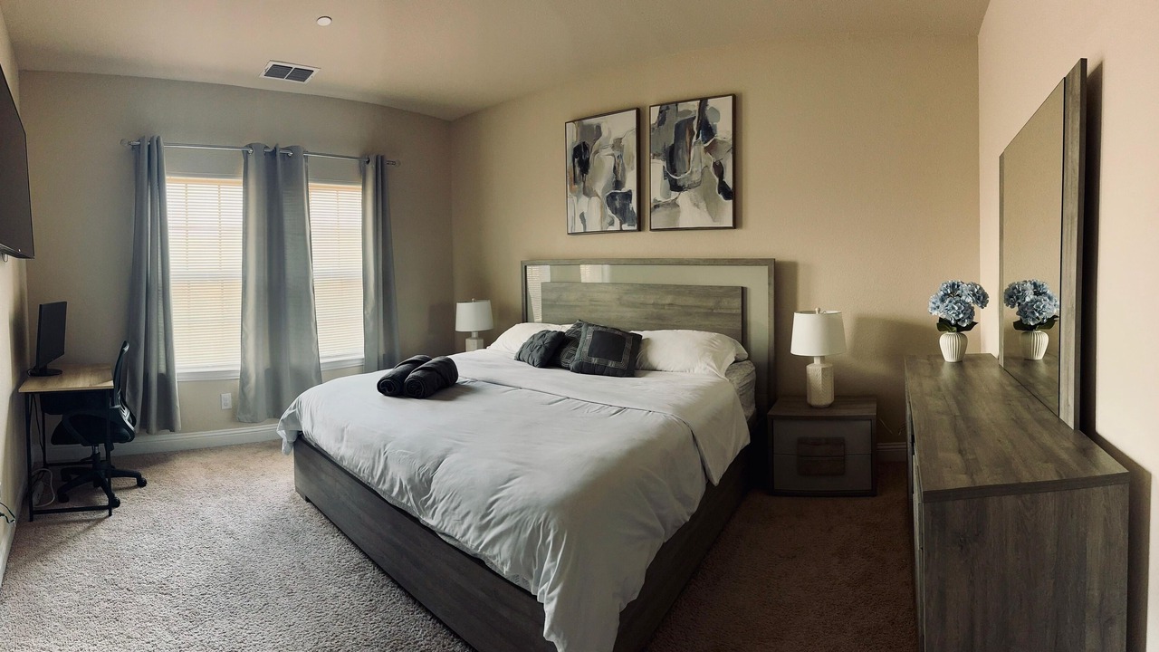 Photo of Bedroom in Allen