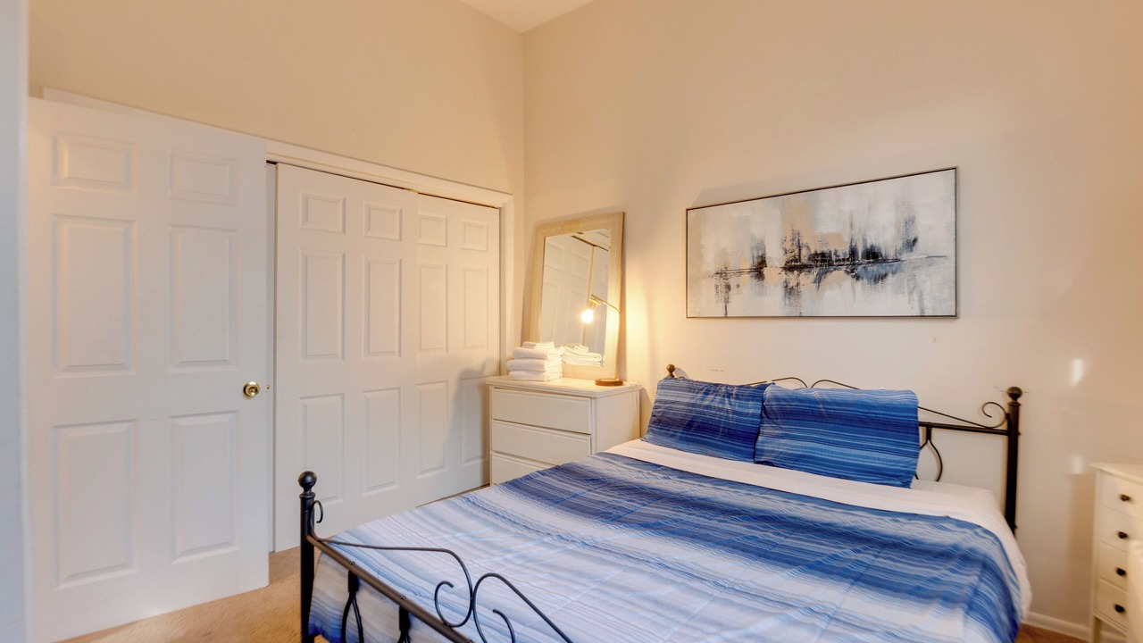 Photo of Bedroom in Lemay