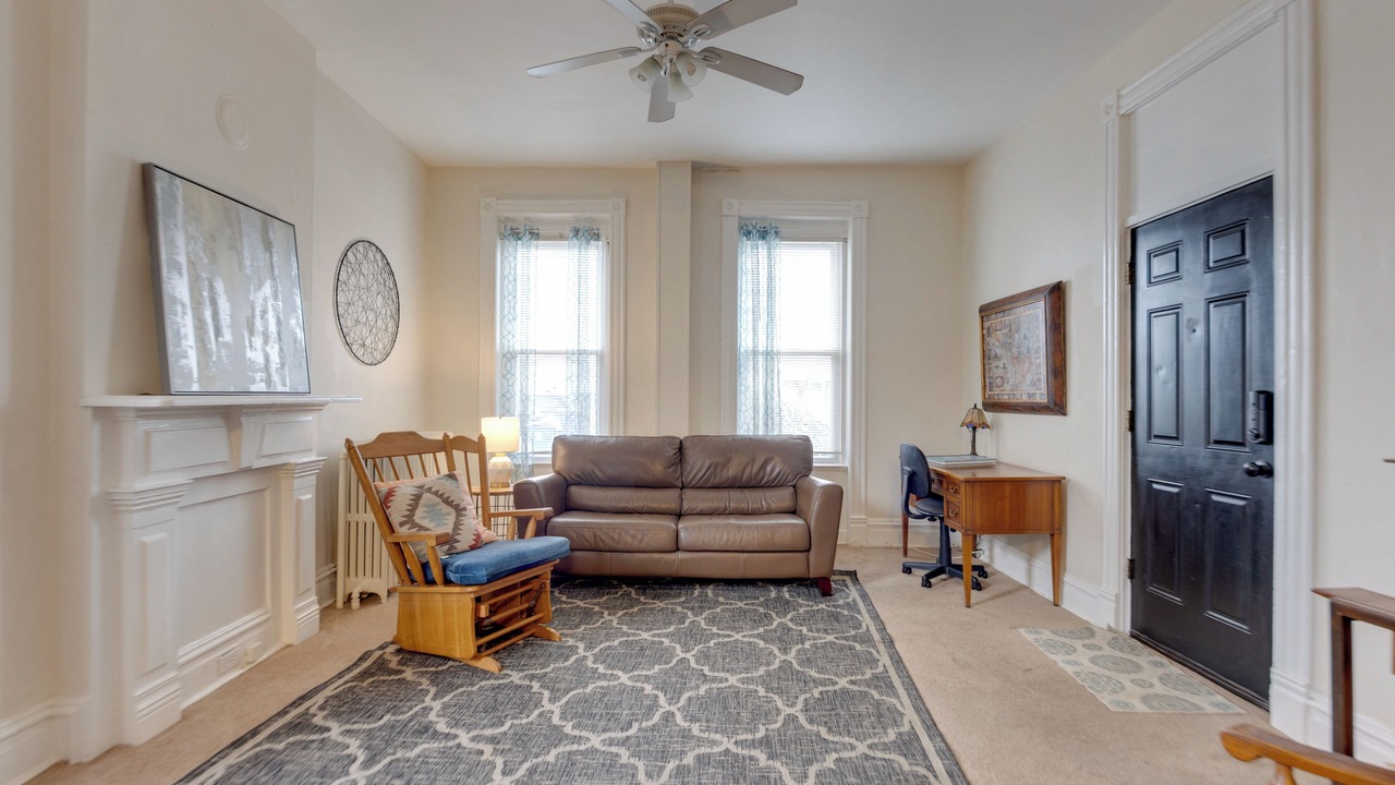 Photo of Bedroom in Lemay