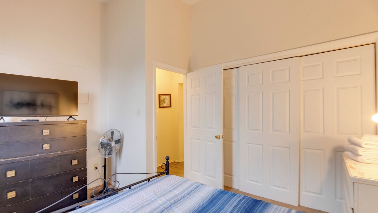 Photo of Bedroom in Lemay