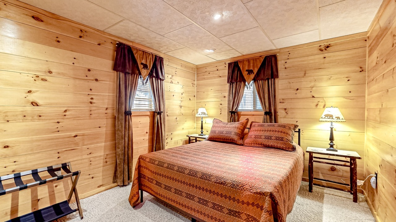 Photo of Bedroom in Jay