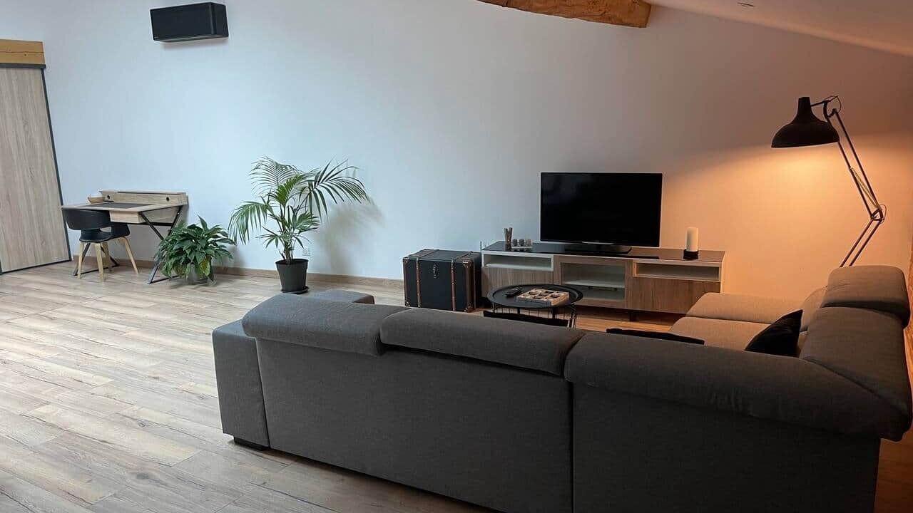 Photo of Livingroom in Revel