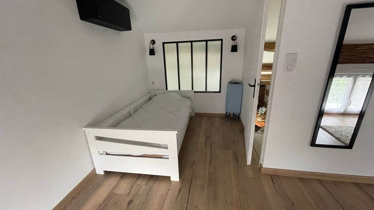 Photo of Bedroom in Revel