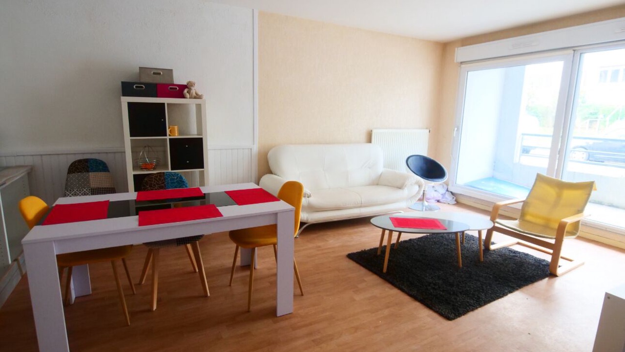 Photo of Livingroom in Madeleine - Saint-Leonard