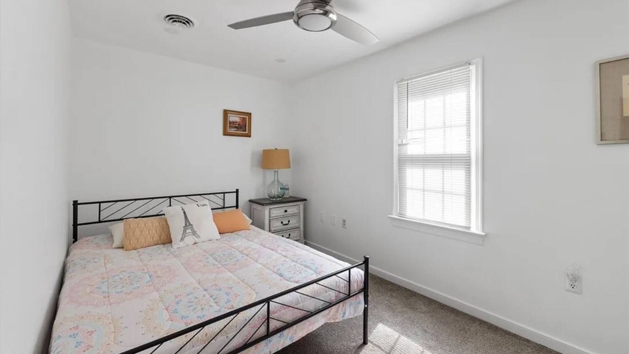 Photo of Bedroom in Chesterfield