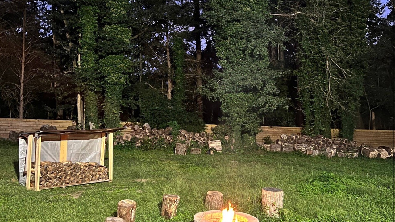 Photo of Outdoor in Chesterfield