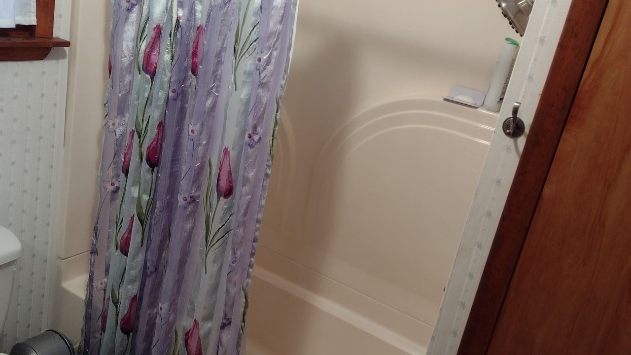 Photo of Bathroom in Verona Beach