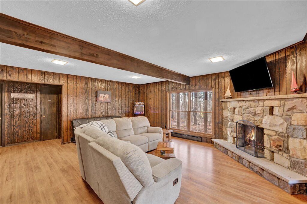 Photo of Livingroom in Gouldsboro