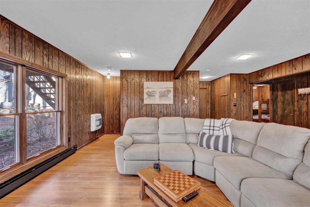 Photo of Livingroom in Gouldsboro