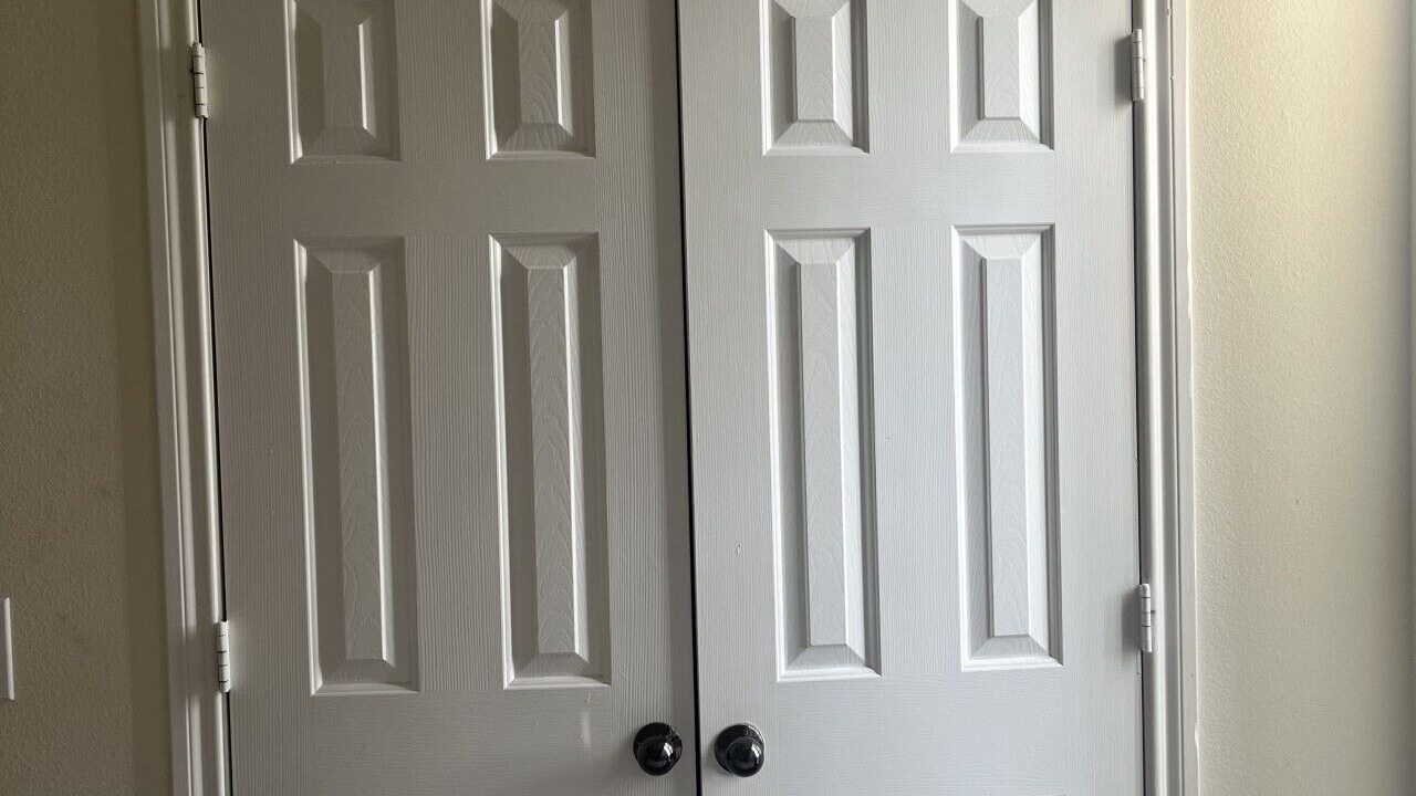 Photo of Bedroom in Nassau Bay