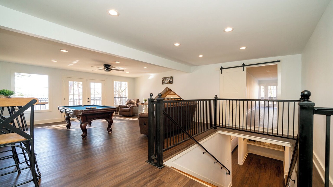 Photo of Bedroom in Avinger