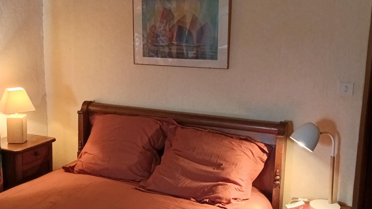 Photo of Bedroom in Poisson
