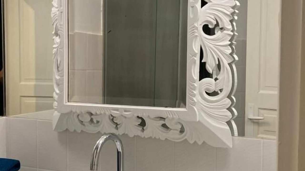 Photo of Bathroom in Poisson