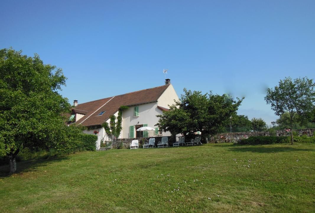 Photo of Outdoor in Couches