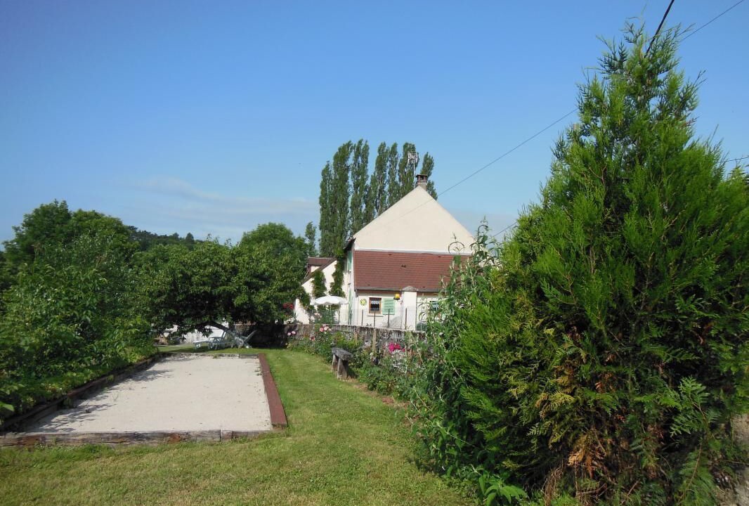 Photo of Outdoor in Couches