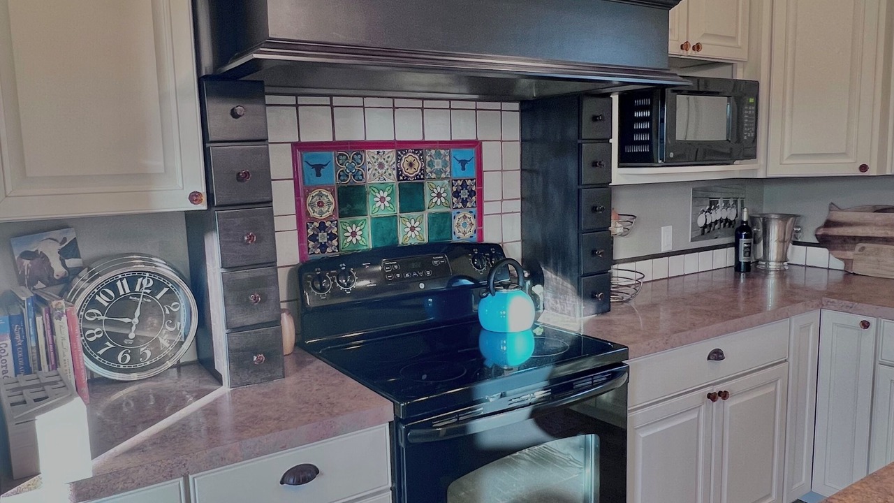 Photo of Kitchen in Wray