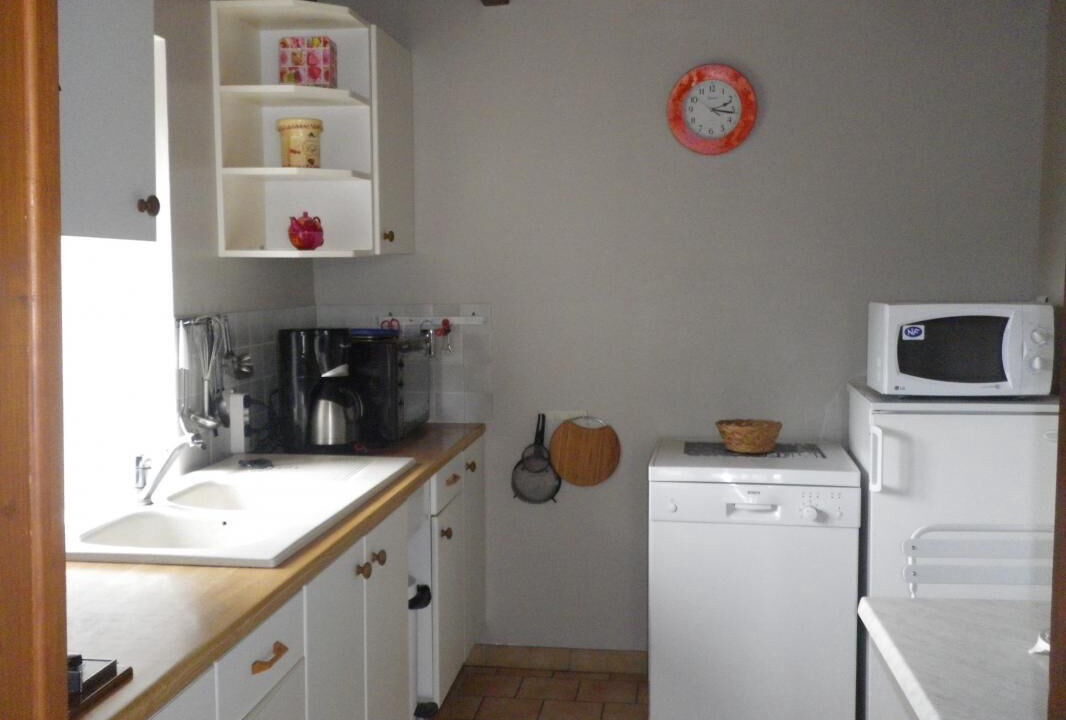 Photo of Kitchen in Genouilly