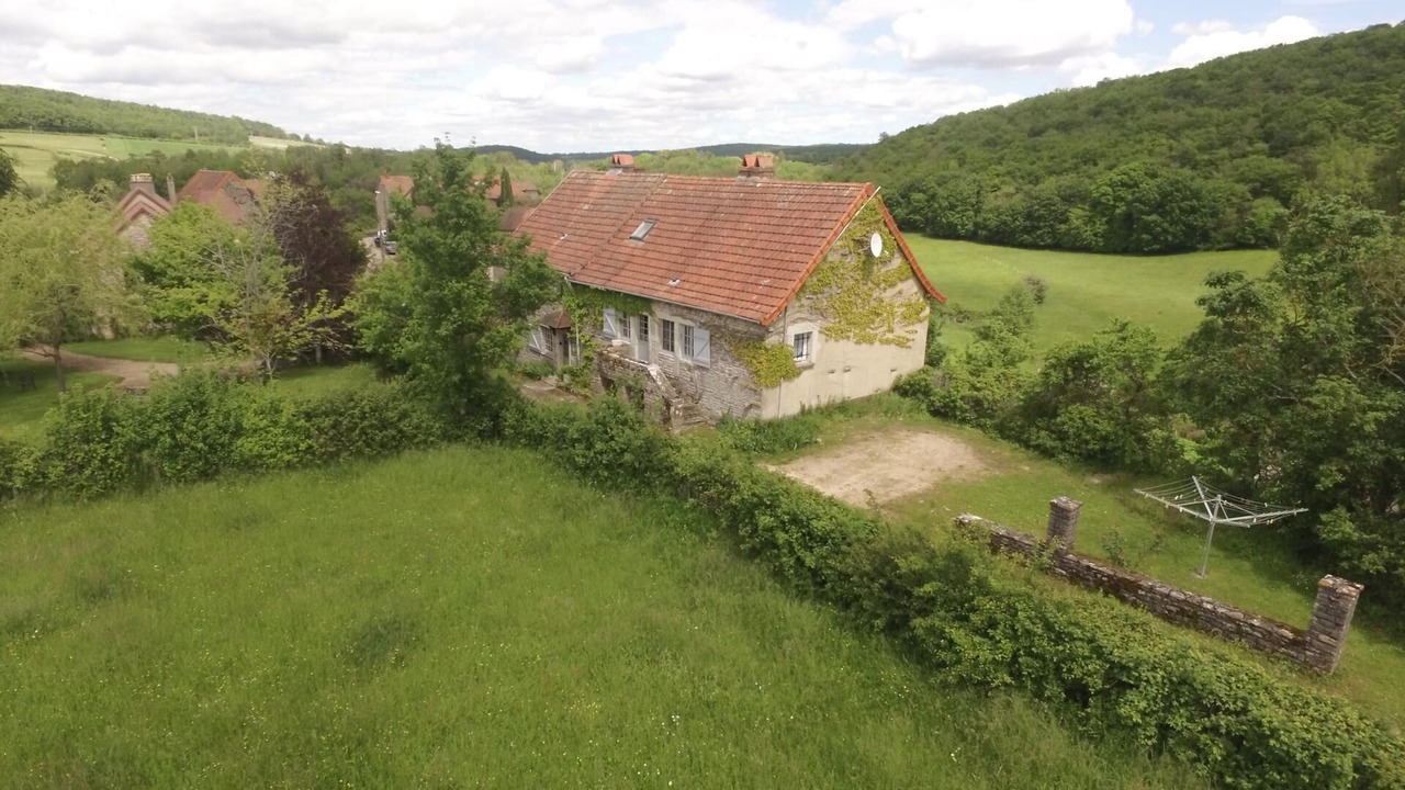 Photo of Outdoor in Ozenay