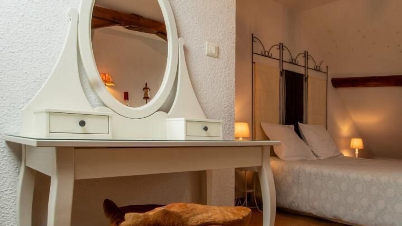 Photo of Bedroom in Ozenay