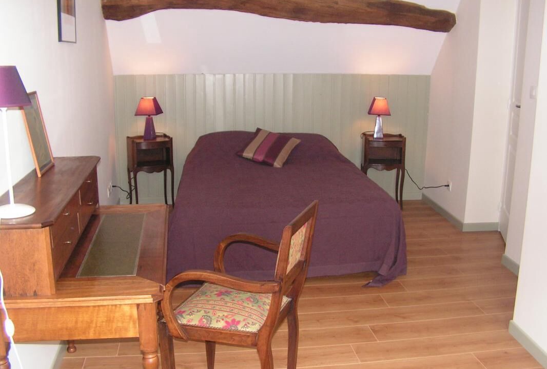 Photo of Bedroom in Etrigny