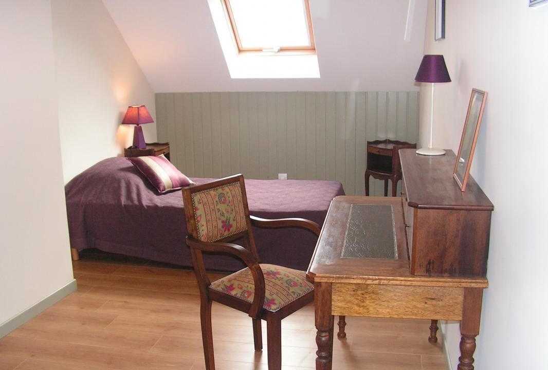 Photo of Bedroom in Etrigny