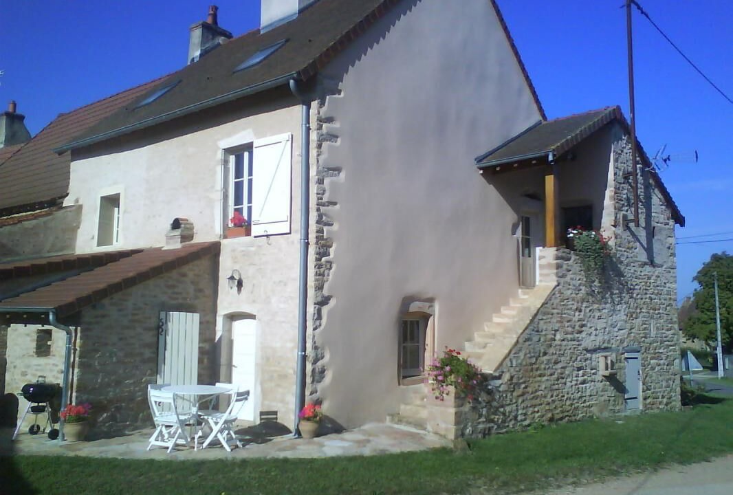 Photo of Outdoor in Etrigny