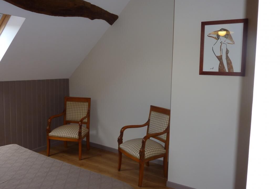 Photo of Bedroom in Etrigny