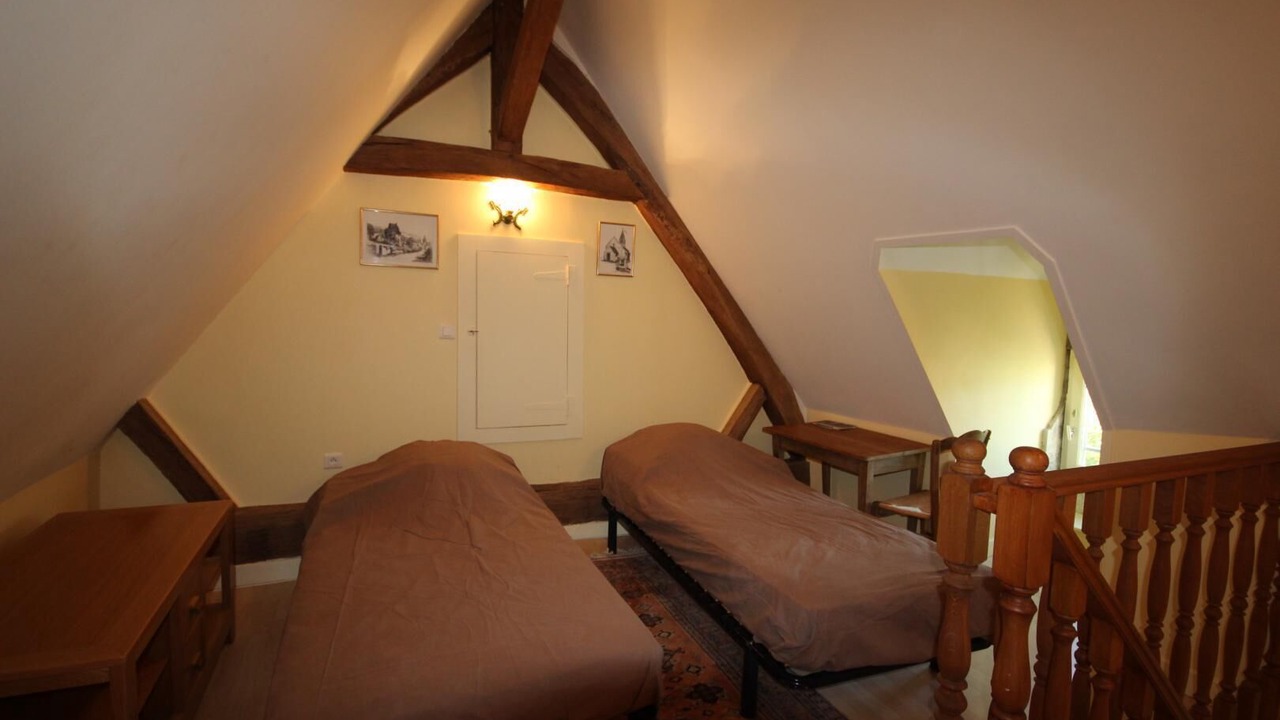 Photo of Bedroom in Jambles