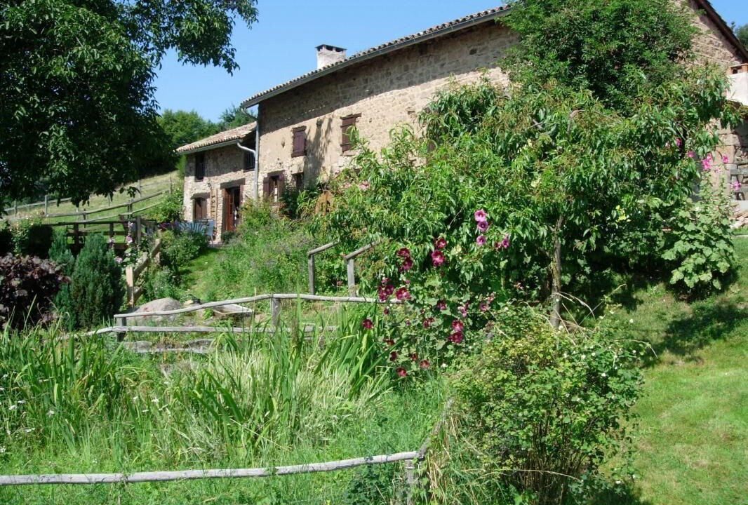 Photo of Outdoor in Matour