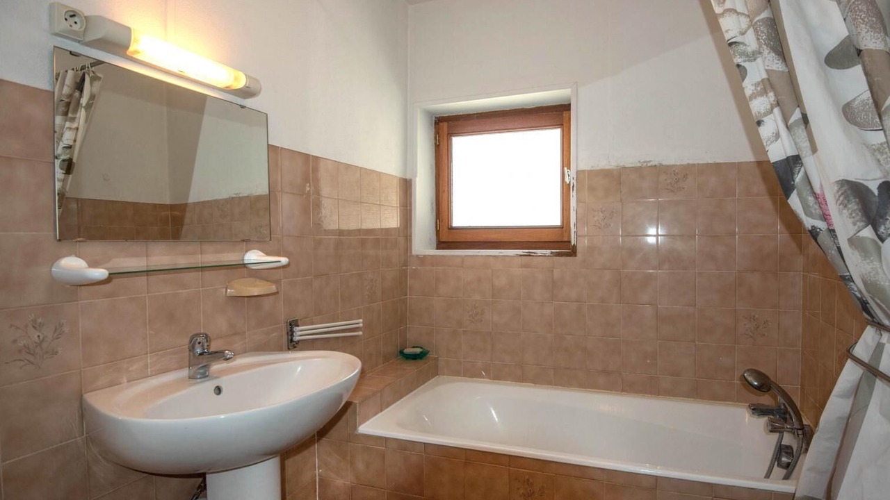 Photo of Bathroom in La Genete