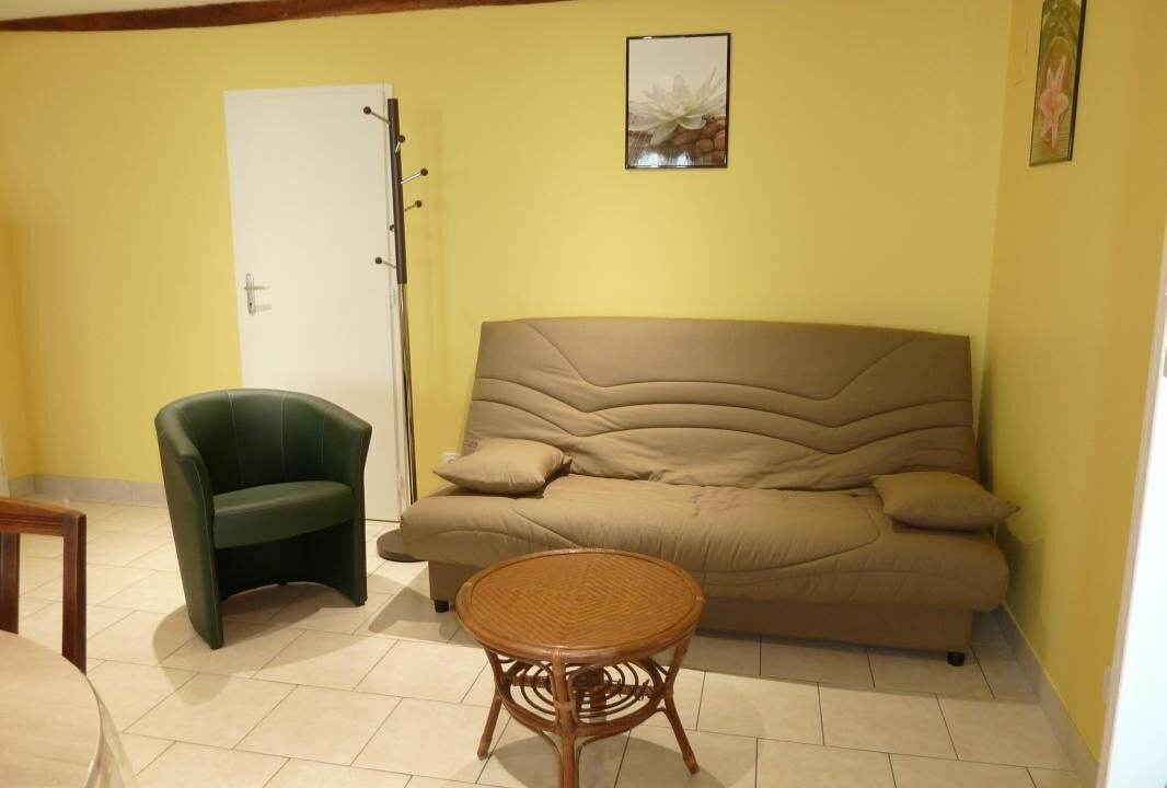 Photo of Livingroom in Saint-Martin-du-Tartre